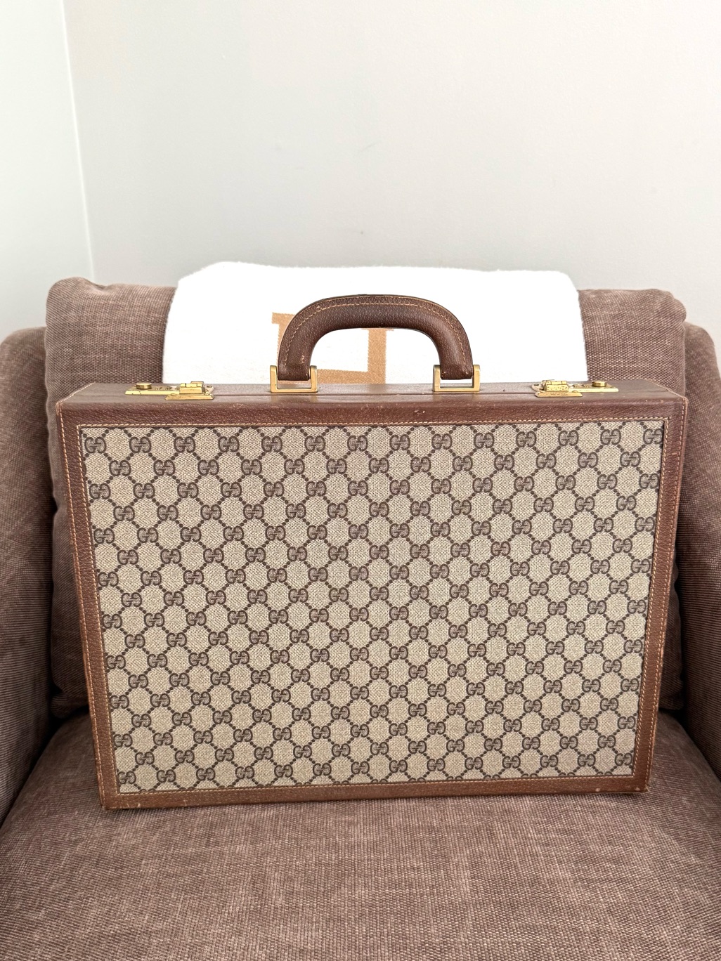 Authentic Gucci Trunk Brown Monogram Coated Canvas Travel Suitcase Vintage